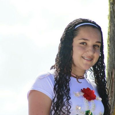 Profile Picture of Isabel Henao Castaño (@anaisabelhenao) on Twitter