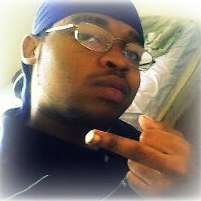 Profile Picture of Tommy Thomason (@brown_eyz) on Twitter