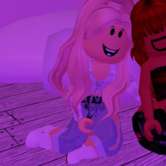 Profile Picture of chloezheng88 (@chloezheng88) on Tiktok