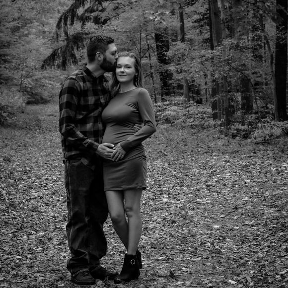 Profile Picture of Mahaley Bisesi (@mahaleybisesi) on Poshmark