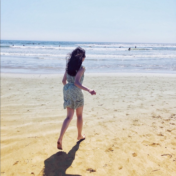 Profile Picture of Winnie Huang (@constancecon) on Poshmark