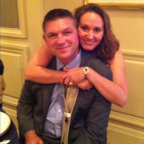 Profile Picture of Amy Pogue (@amypogue) on Poshmark