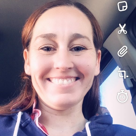 Profile Picture of Casey Mcjunkin (@caseywalls) on Poshmark