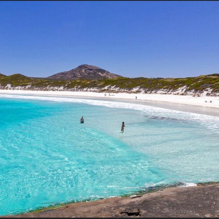 Profile Picture of amandakittner02 (@amandakittner02) on Tiktok