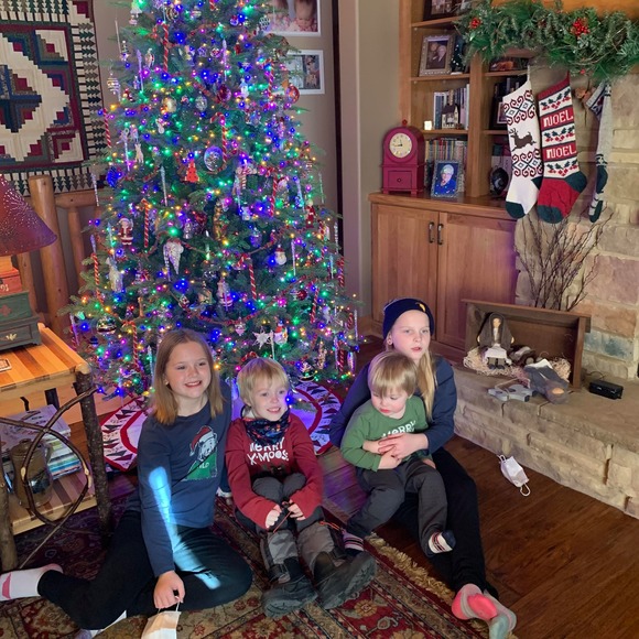 Profile Picture of Michael Erwin (@michaelerwin354) on Poshmark