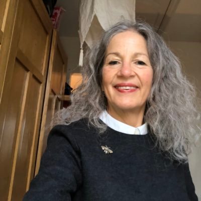 Profile Picture of Vanessa Lampert (@nessalampert) on Twitter
