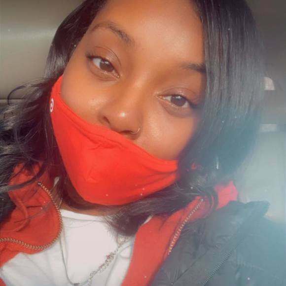 Profile Picture of Kyneshia Pettway (@pettwayk) on Poshmark
