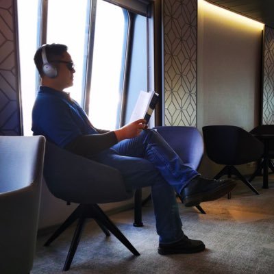 Profile Picture of Martin Andanar (@martinandanar) on Twitter