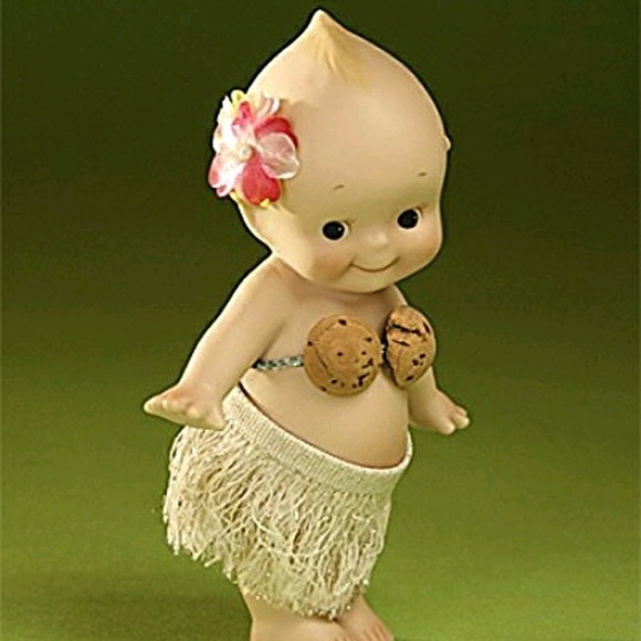 Profile Picture of Debra Cryer (@debrah33) on Poshmark