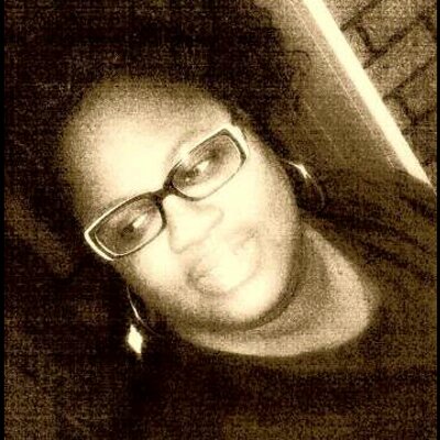 Profile Picture of Shawna B. McLean (@HippieChyc46) on Twitter