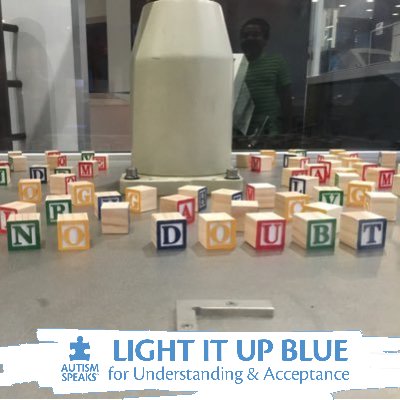 Julie P. - Twitter Profile Picture of Julie P. (@MamadeLucRobert) on Twitter