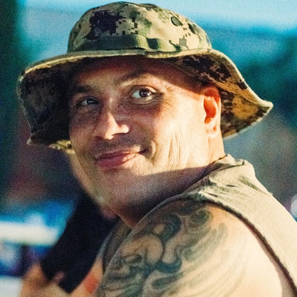 Profile Picture of Jeff Marek (@dvldog27) on Poshmark