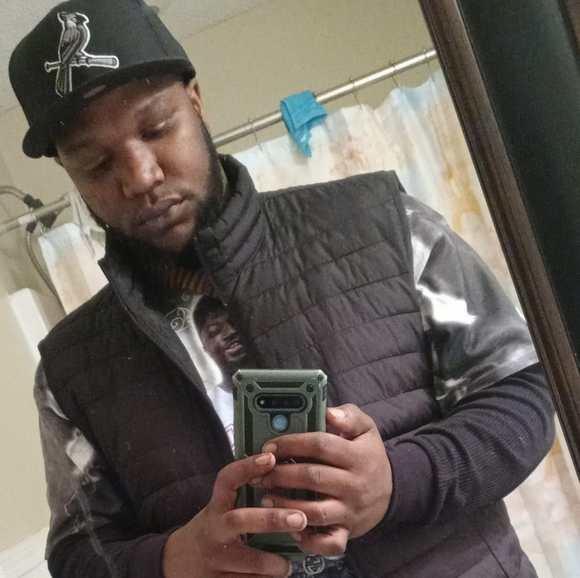 Profile Picture of Damien Boyce (@swoop_god) on Poshmark