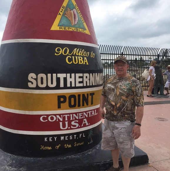 Profile Picture of James Britt (@jimbritt46) on Poshmark