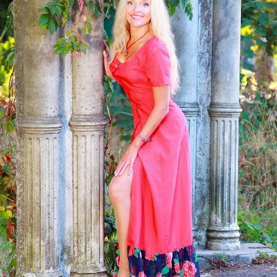 Profile Picture of Dawn Woods (@DawnWoo89273337) on Twitter