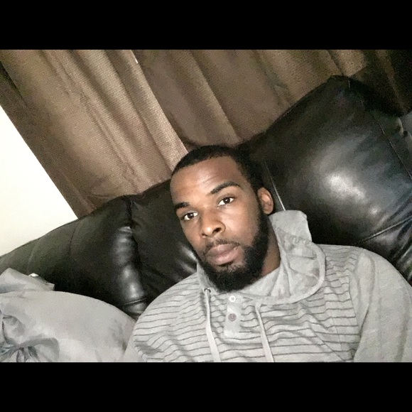 Jerrell Mccarter - Poshmark Profile Picture of Jerrell Mccarter (@jlmccarter07) on Poshmark