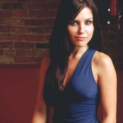 Profile Picture of Laree X Vanhorn (@daystogo45) on Twitter