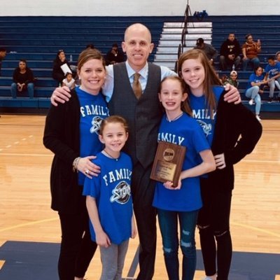 Profile Picture of Matt Ridge (@coachridge15) on Twitter