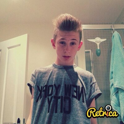 Profile Picture of James Bowler (@jamesbowler01) on Twitter