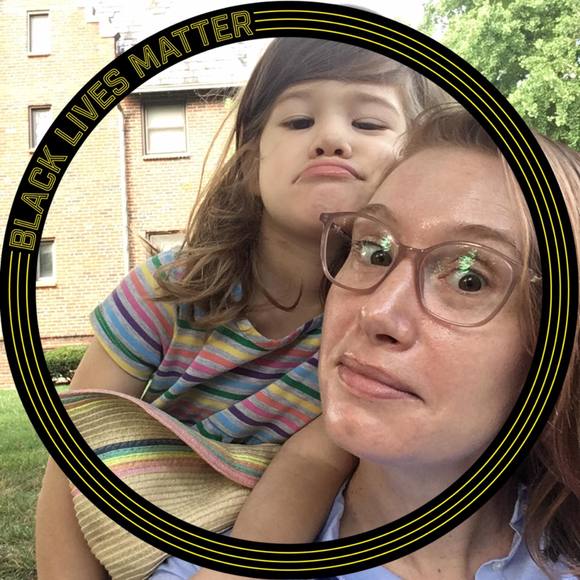 Profile Picture of Andrea Ziegler (@atziegler) on Poshmark