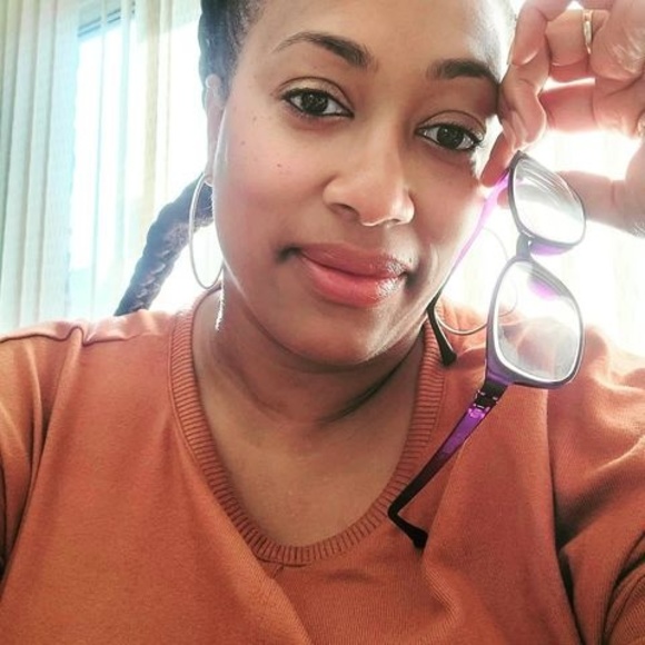 Profile Picture of Sheritaa Pondexter (@ritaa_27) on Poshmark