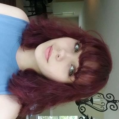 Profile Picture of Lexi Hacker (@LexxBeth) on Twitter