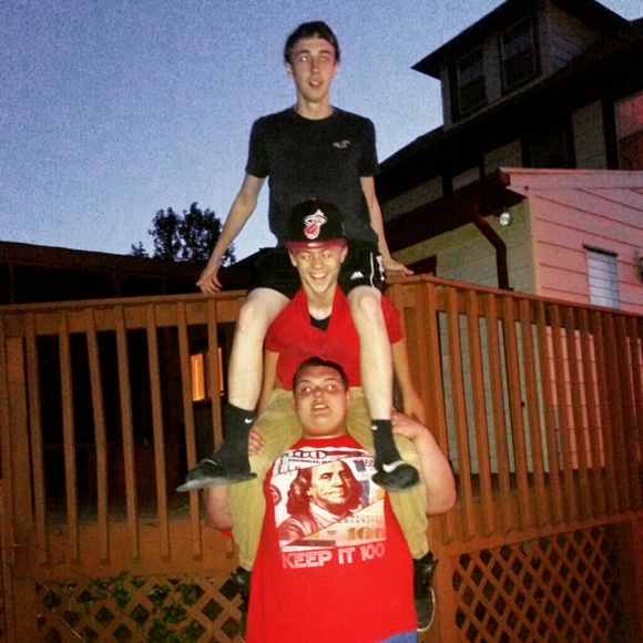 Profile Picture of Josh Rush (@josh116) on Poshmark