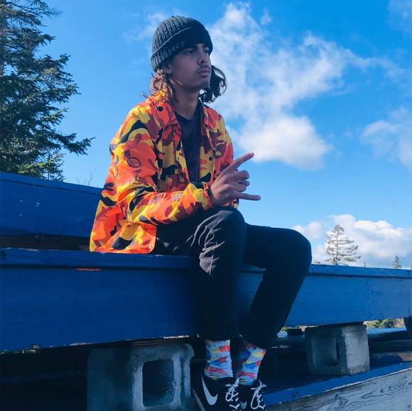 Profile Picture of Thomas Quintal (@thomasquintal13) on Poshmark