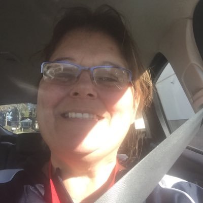Profile Picture of Pamela Reilly (@Pjaxsom) on Twitter