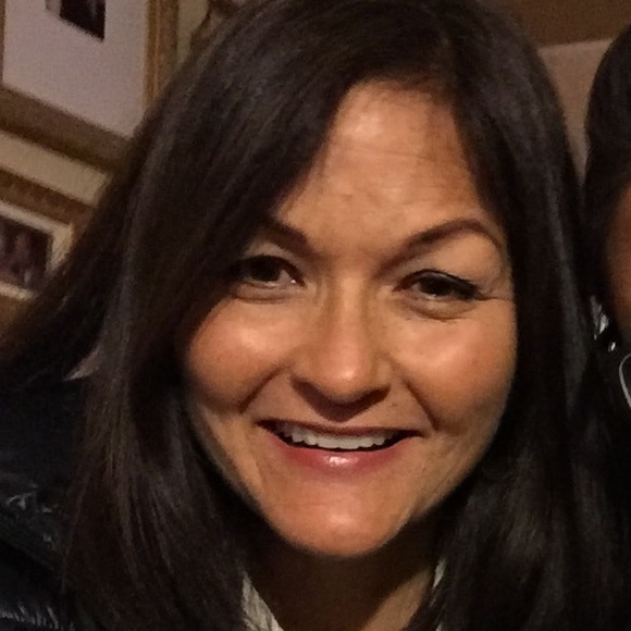 Profile Picture of Kadie Gilroy (@kdgilroy) on Poshmark