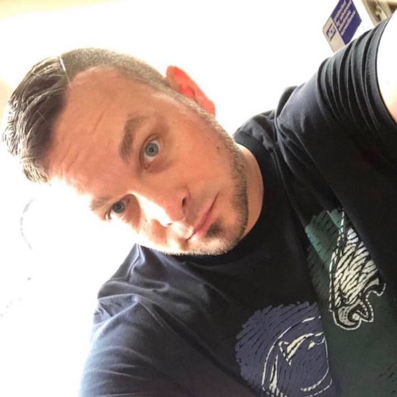 Profile Picture of Thomas Twardowski (@thomastwardowsk) on Poshmark