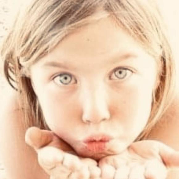 Profile Picture of Dave Sheredy (@davesheredy) on Poshmark