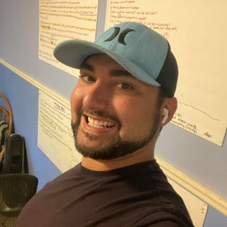 Profile Picture of Justin Parnell (@charliedogboxer) on Facebook