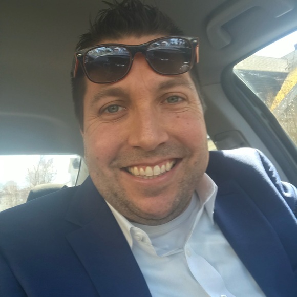 Profile Picture of Brian Graham (@bgraham116) on Poshmark