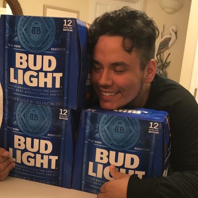 Profile Picture of RipVanWinkle (@ashyJosh) on Twitter
