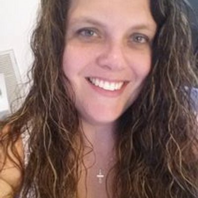 Profile Picture of Dawn Lam (@1977sunshineLam) on Twitter