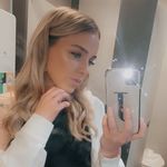 Profile Picture of Joanne Rawson (@jooolouise) on Instagram