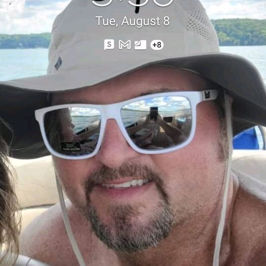 Profile Picture of Tony Lee Russell (@tony345677) on Tiktok
