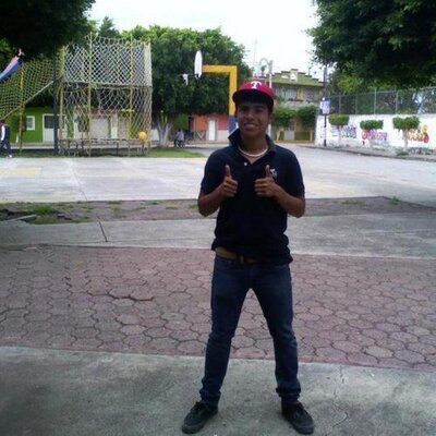 Profile Picture of I'M NO SUPERMAN. (@XavierAlmanza) on Twitter
