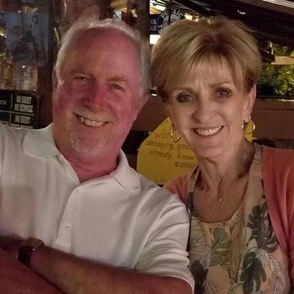 Profile Picture of Robbie Ryan (@robbieryan) on Poshmark