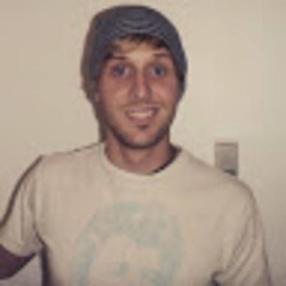 Profile Picture of David Hopps (@davidhopps2003) on Poshmark