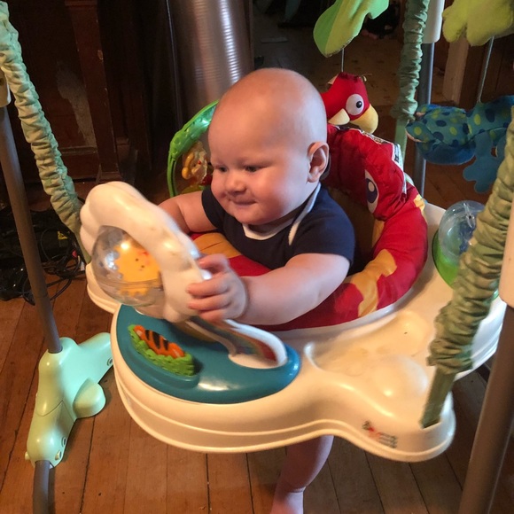 Profile Picture of Kristen Maves (@kristenmaves) on Poshmark