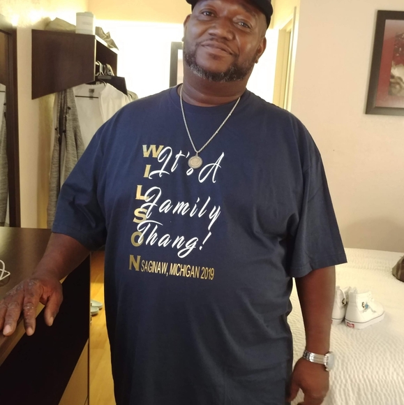 Profile Picture of Chris Lenoir (@cclenoir66) on Poshmark