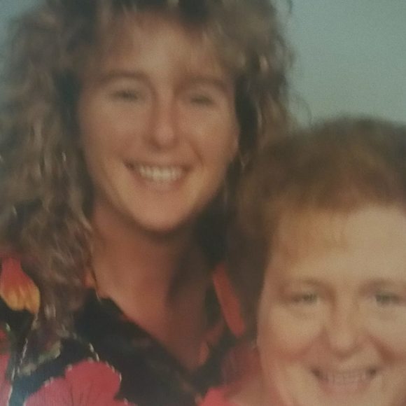 Profile Picture of Colleen Gillece (@jellybean4151) on Poshmark
