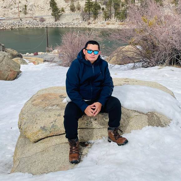 Profile Picture of Bong Lagañosa (@bhonglagz7667) on Poshmark