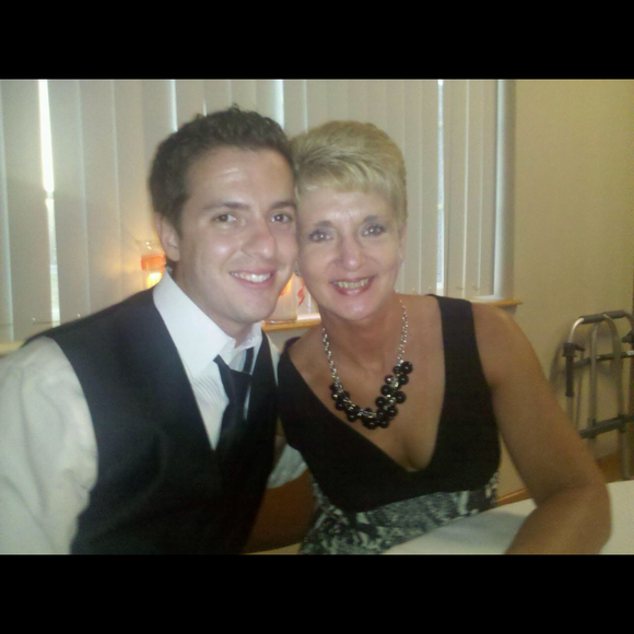 Profile Picture of Karlenr Garrett (@karlene) on Poshmark