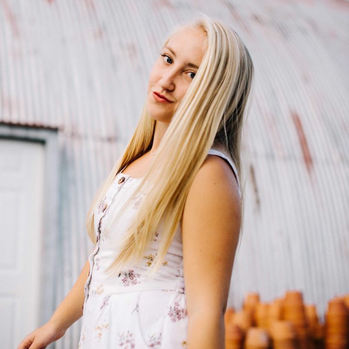 Profile Picture of Alexiscook (@alexiscook3102) on Tiktok