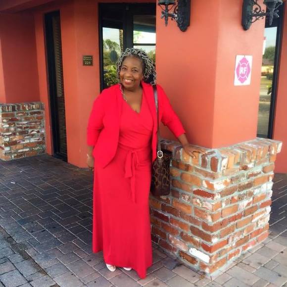 Profile Picture of Sylvia Salter (@sd_salter) on Poshmark