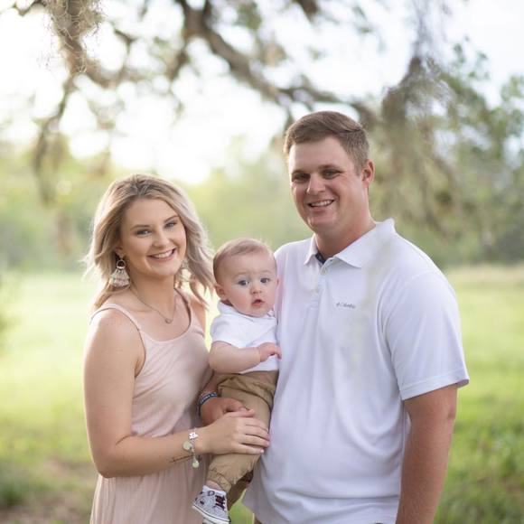 Profile Picture of Chae lynn Neimeyer (@c_neimeyer) on Poshmark