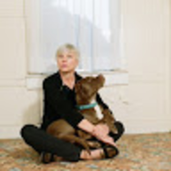 Profile Picture of Susan diane Utter (@s_utter) on Poshmark
